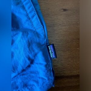 Women’s Patagonia Barely Baggies Size Large